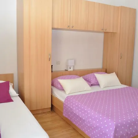 Lägenhet Veselko Makarska