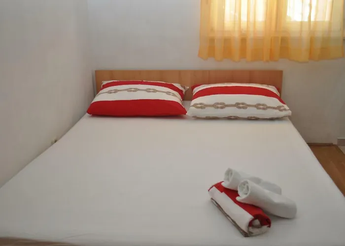 Veselko * Макарска