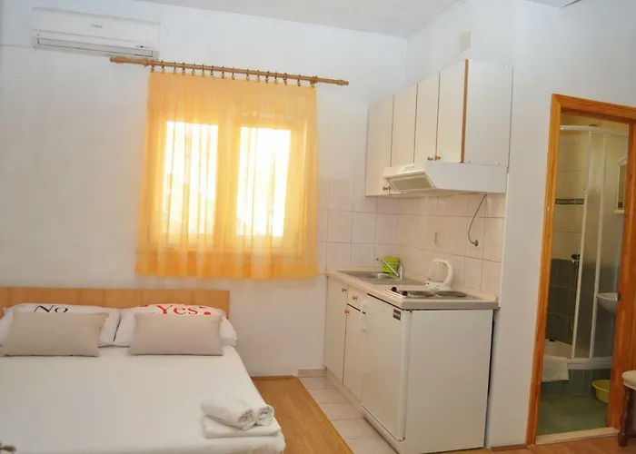 Veselko Апартаменты Макарска