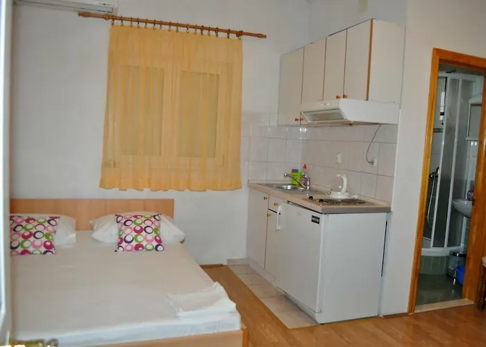 Апартаменты Veselko *