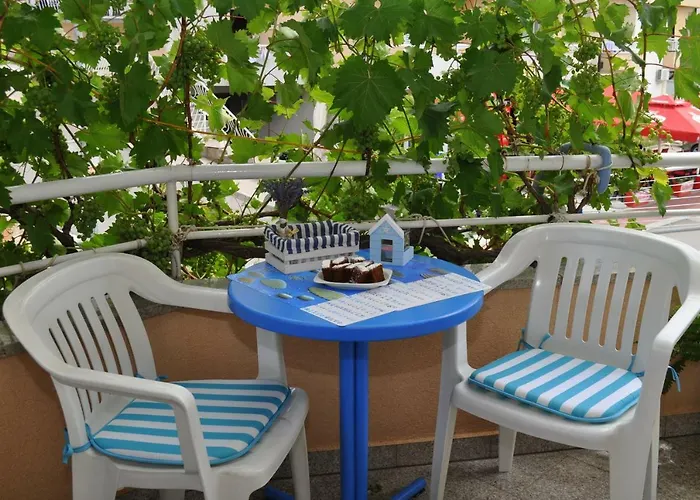 Veselko Апартаменты Макарска